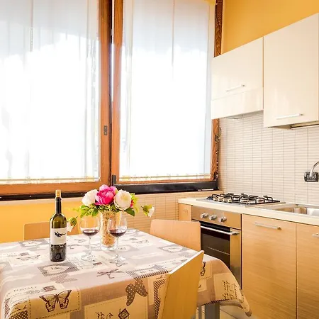 B&B La Casa Di Plinio 4*