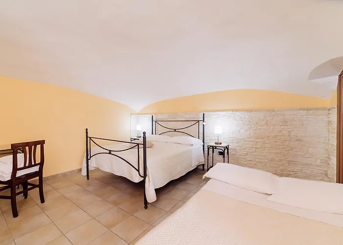 La Casa Di Plinio Nocleg ze śniadaniem 4*