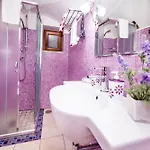 La Casa Di Plinio Bed & Breakfast 3*