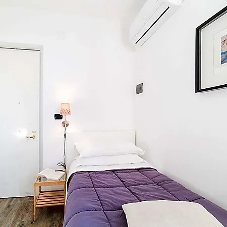 La Casa Di Plinio לינה וארוחת בוקר פומפיי