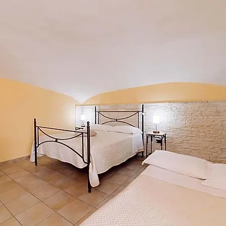 לינה וארוחת בוקר La Casa Di Plinio