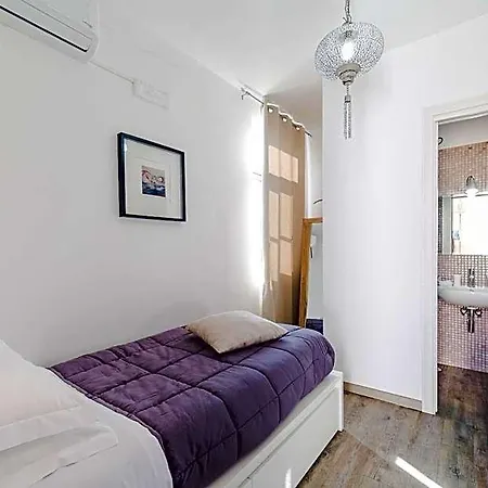 לינה וארוחת בוקר La Casa Di Plinio 3*