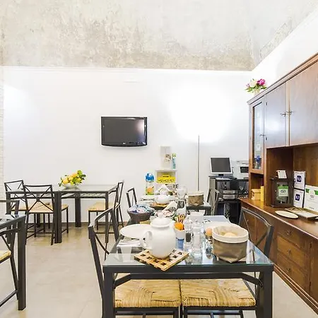 La Casa Di Plinio 3* Πομπηία