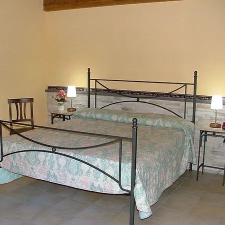 La Casa Di Plinio Bed and Breakfast