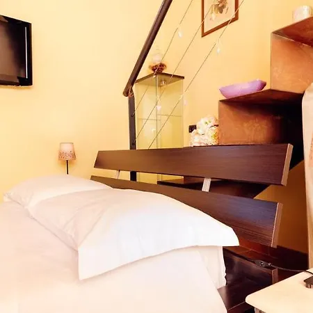 La Casa Di Plinio 3* Πομπηία