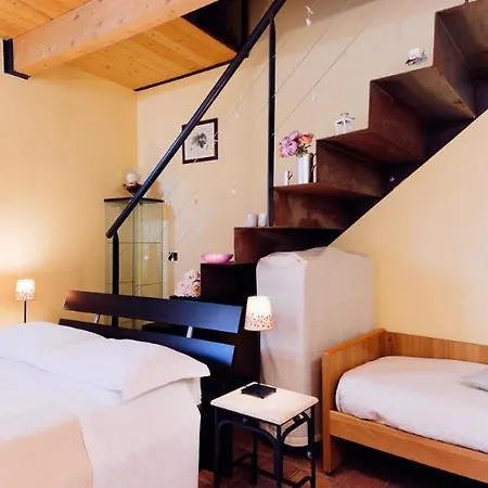 La Casa Di Plinio Bed and Breakfast Πομπηία
